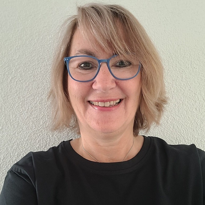 Iris Uhl